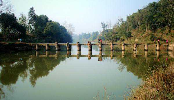 泸县这座龙雕石桥，乾隆曾下旨保护