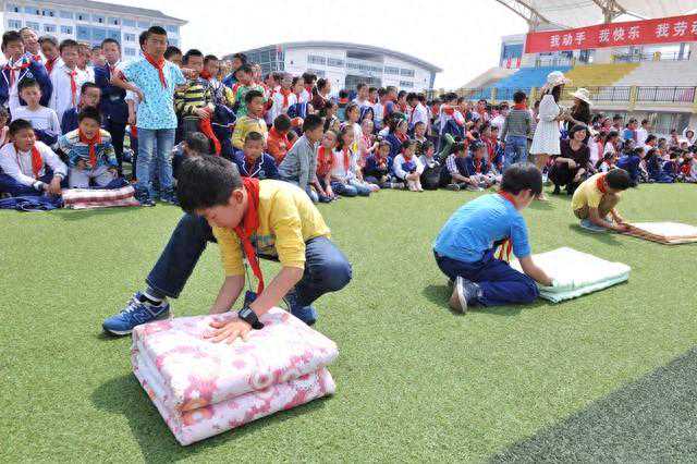 菜篮子坏了千万别扔，剪一刀挂卧室，家人都夸我聪明