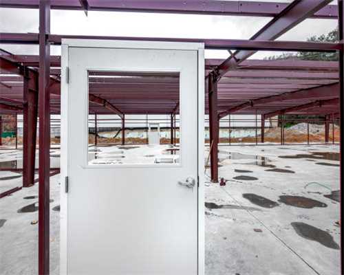 为什么「命令与征服」与「红色警戒」这么像？