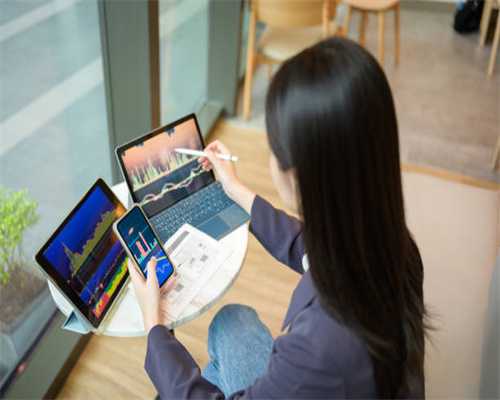 我的世界：你在MC见过彩色命名牌？聊一聊MC4大彩蛋背后的故事！