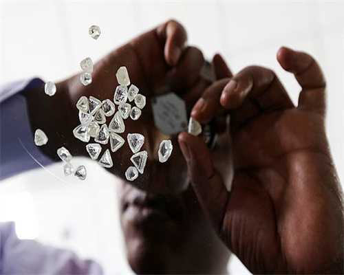 《漫威暗夜之子》游戏指南：组建你的三人小队执行战术任务